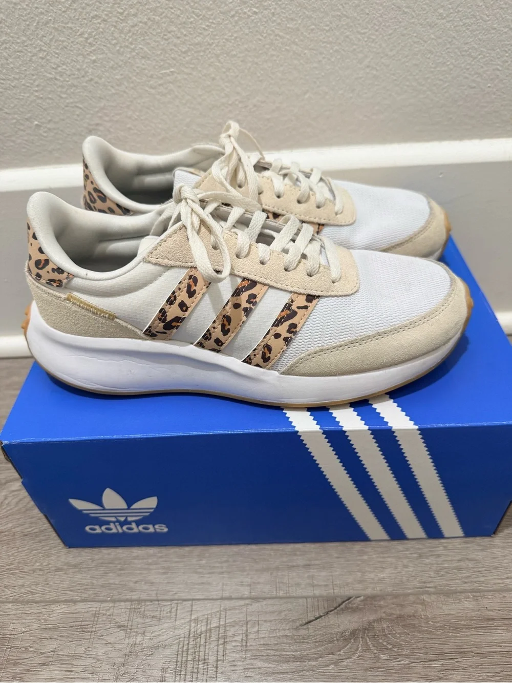 adidas modern 70s